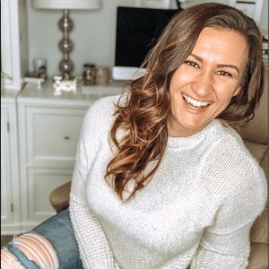 Meet your Posher, Deidra